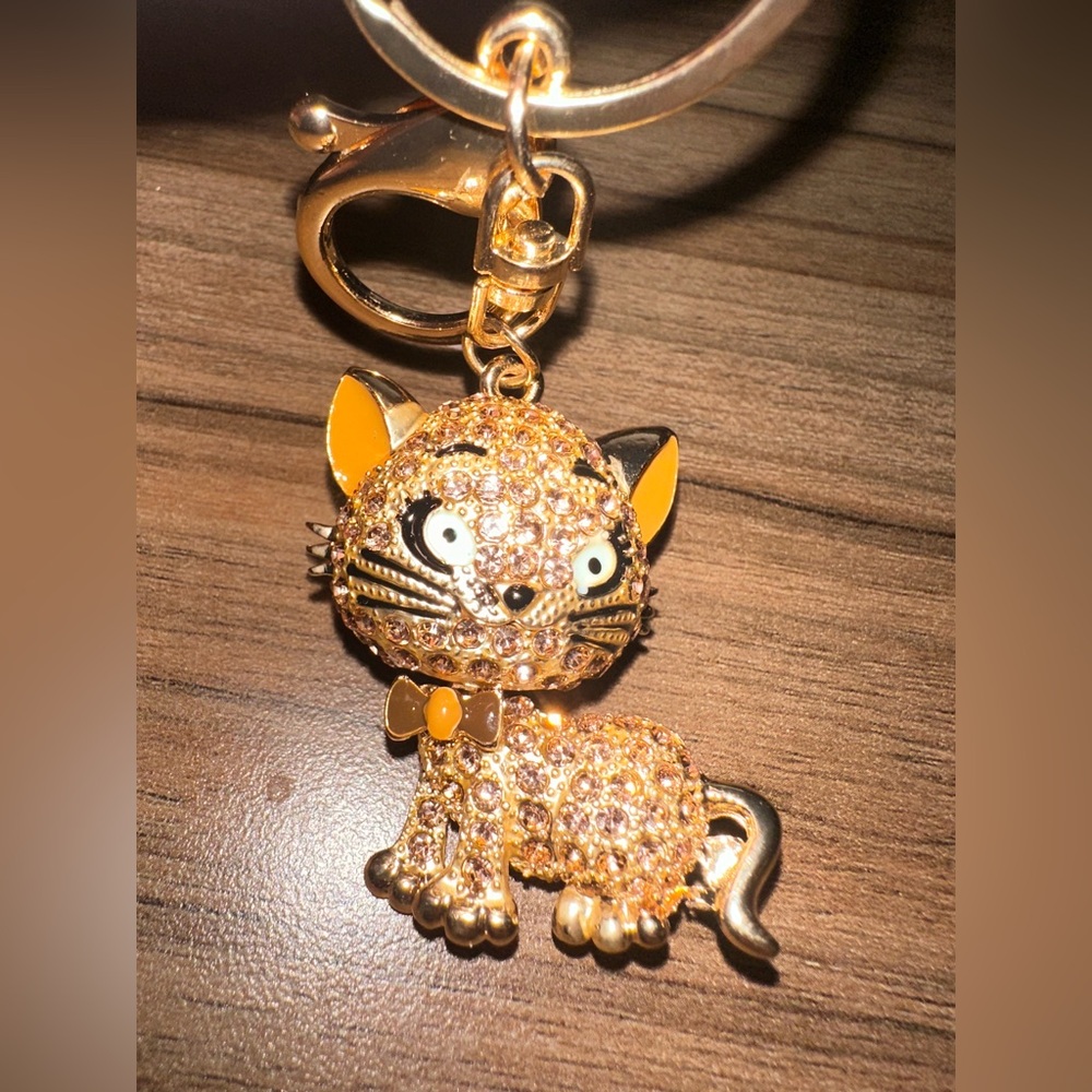 Pink Rhinestone Cat Keychain/Bag Charm - Picture 2 of 3